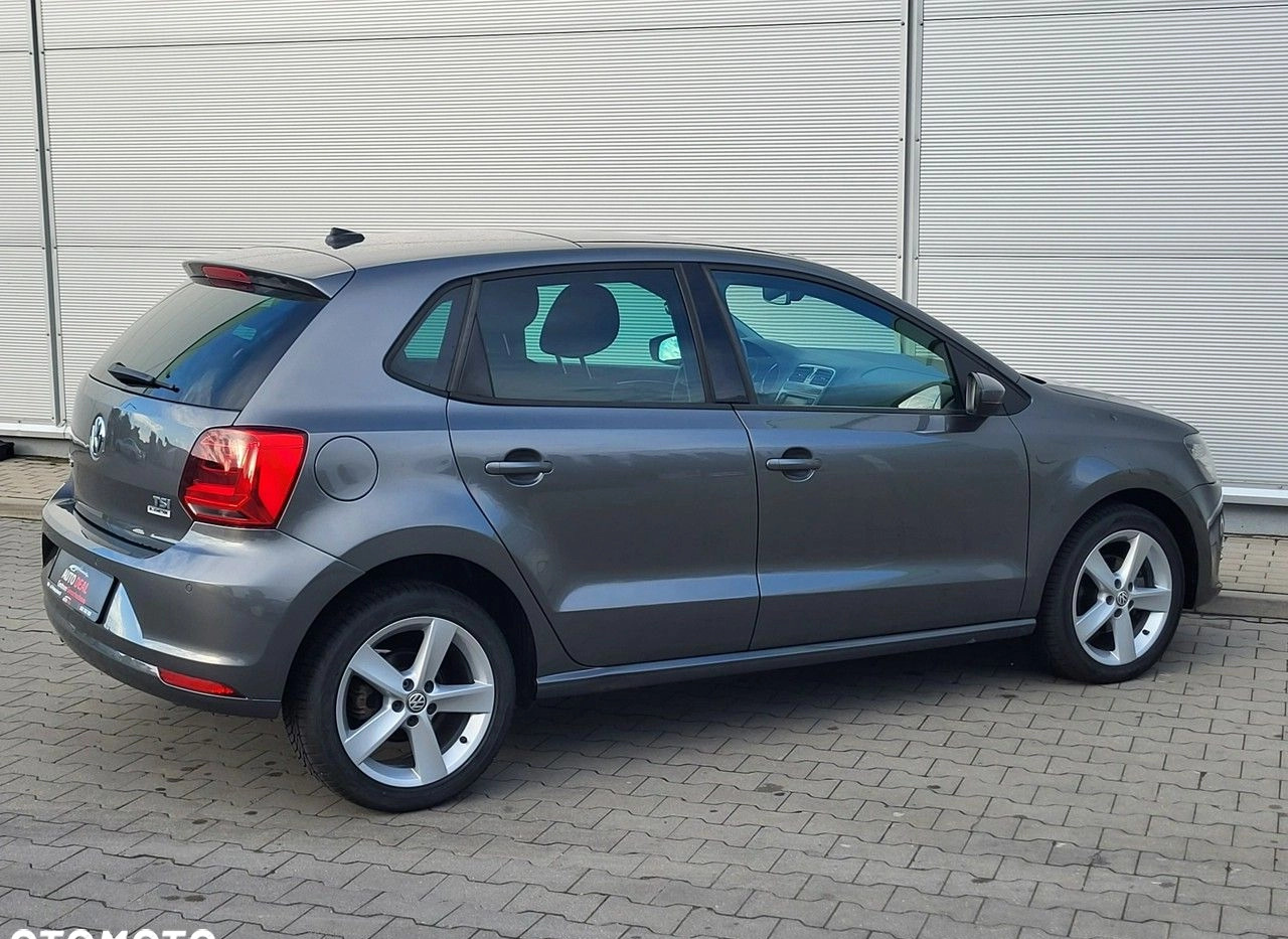 Volkswagen Polo cena 41700 przebieg: 107668, rok produkcji 2015 z Sopot małe 781